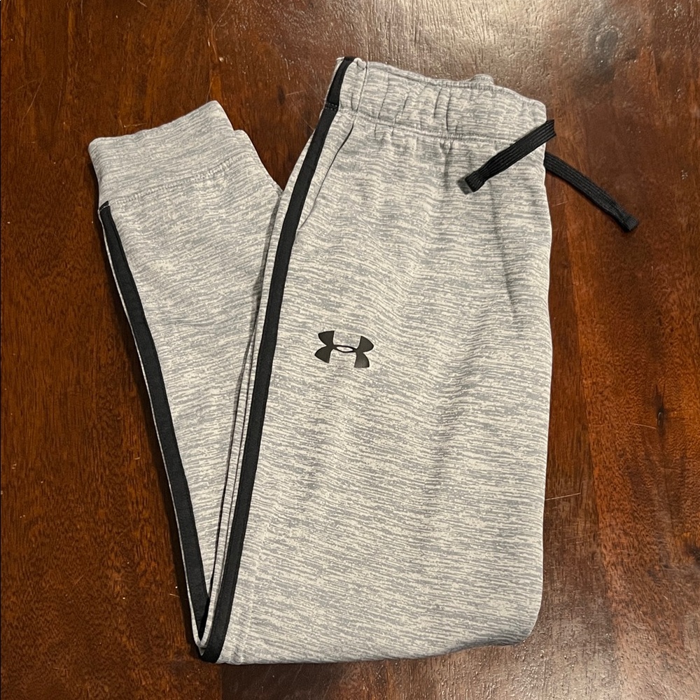 Boy’s Under Armour Heather Gray Joggers with Black Trim